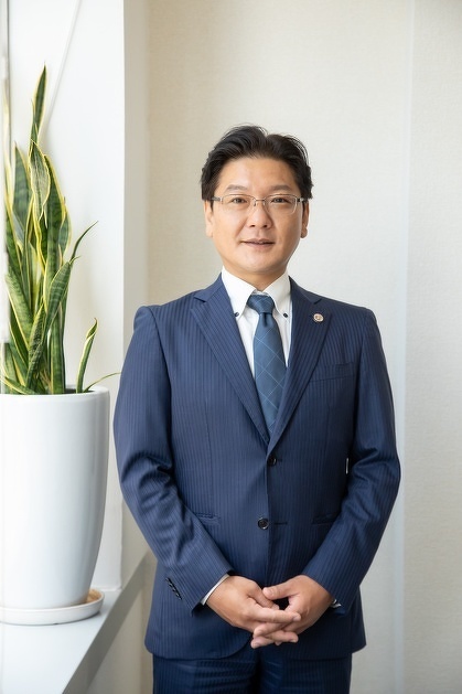 交通事故被害者専門弁護士の丹羽洋典