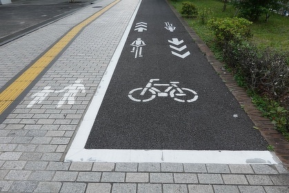 交通事故に関係する自転車の走行についての画像